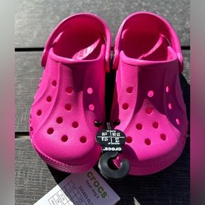 NWT Classic Crocs size c10 in Pink